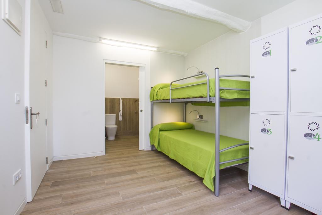Lekeitio Aterpetxea Hostel Номер фото